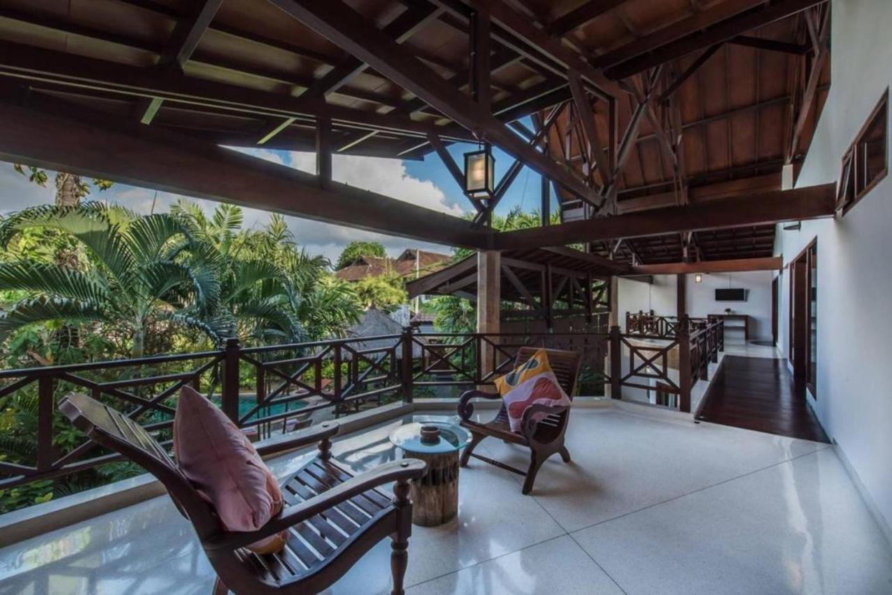 New Daria Villas Seminyak Εξωτερικό φωτογραφία